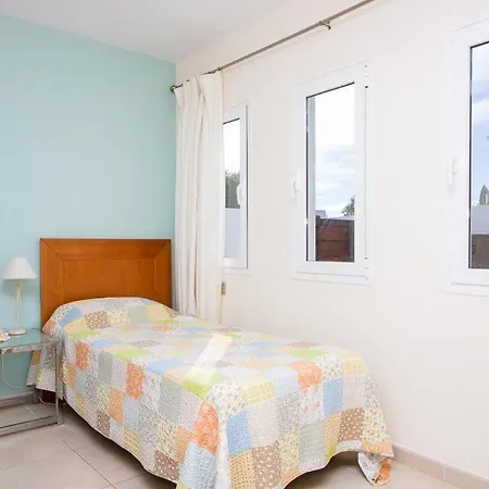 Puerto Del Carmen Sleeps 6 Pool Air Con Wifi Villa *