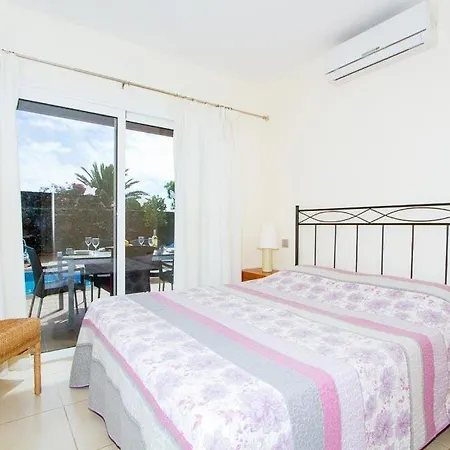Вилла Puerto Del Carmen Sleeps 6 Pool Air Con Wifi *